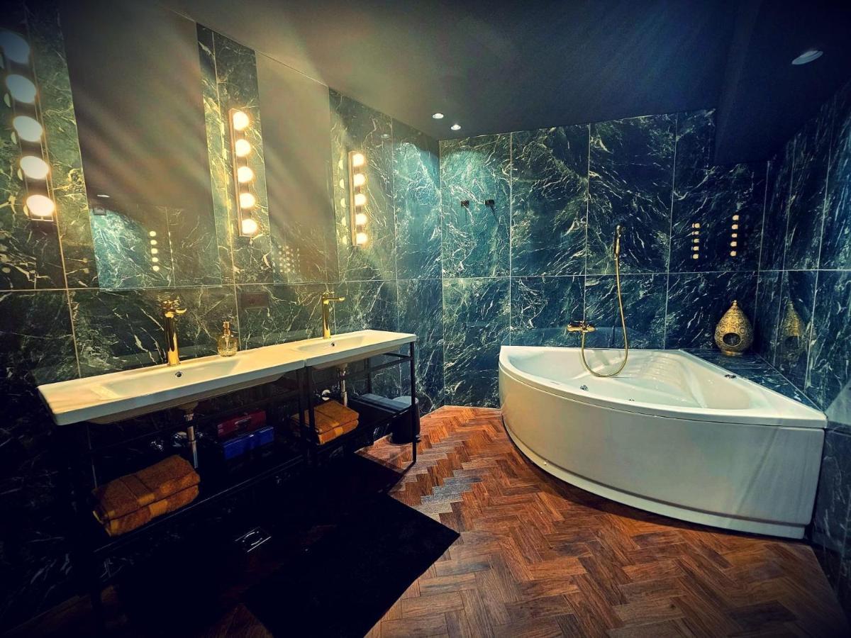 Booza 69 Luxury Rooms Split Eksteriør billede